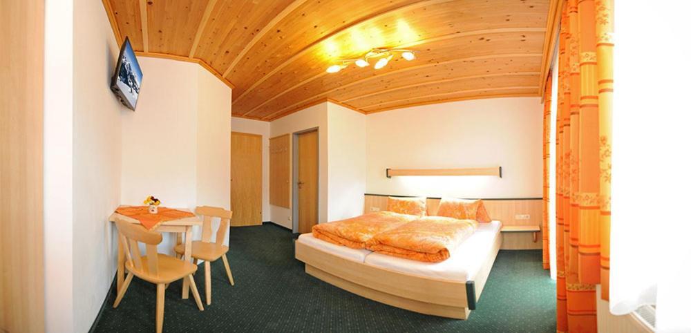 Gaestehaus Standardhaus Saalbach-Hinterglemm Dış mekan fotoğraf