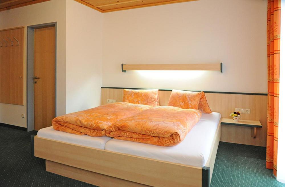Gaestehaus Standardhaus Saalbach-Hinterglemm Dış mekan fotoğraf