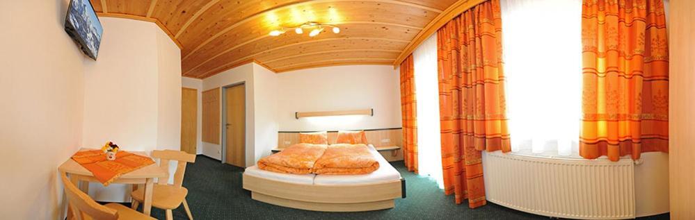 Gaestehaus Standardhaus Saalbach-Hinterglemm Dış mekan fotoğraf